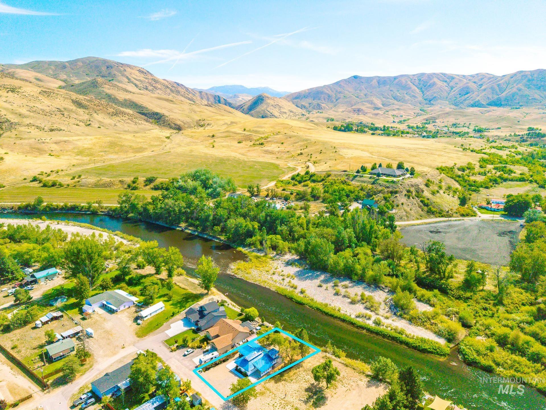 115 Payette River Ave Property Photo 3