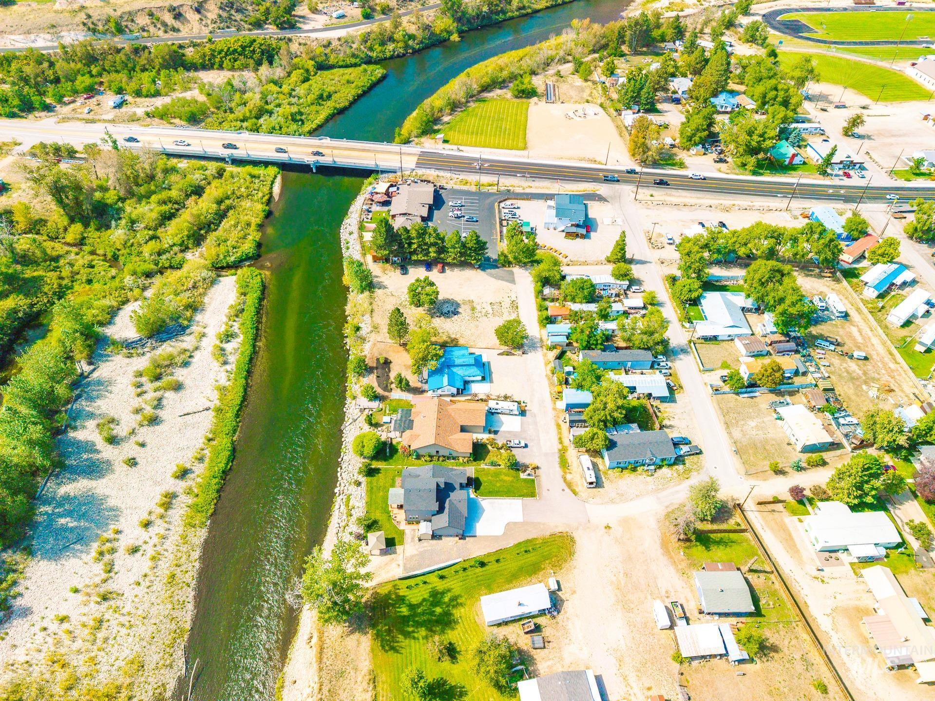 115 Payette River Ave Property Photo 38