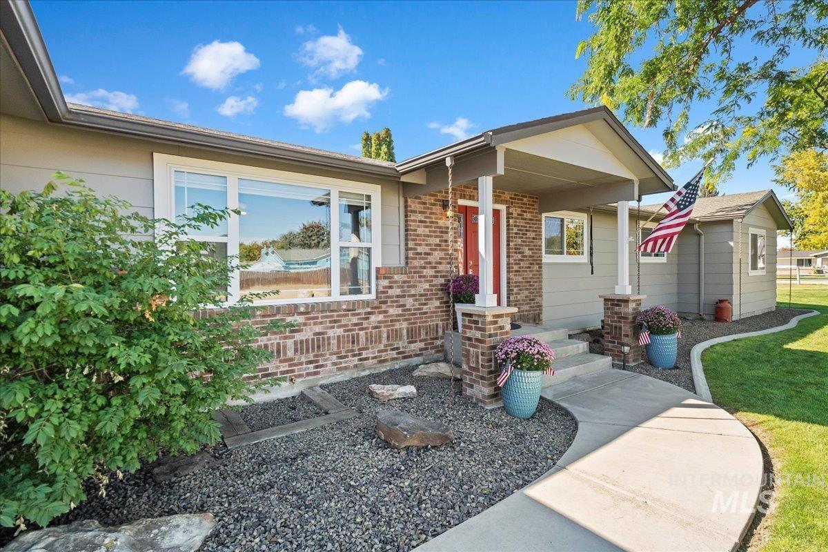 11851 Hensen Dr Property Photo 4