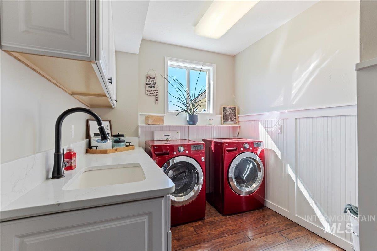 11851 Hensen Dr Property Photo 26