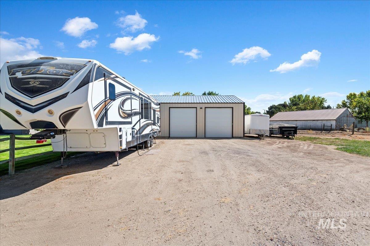 11851 Hensen Dr Property Photo 40