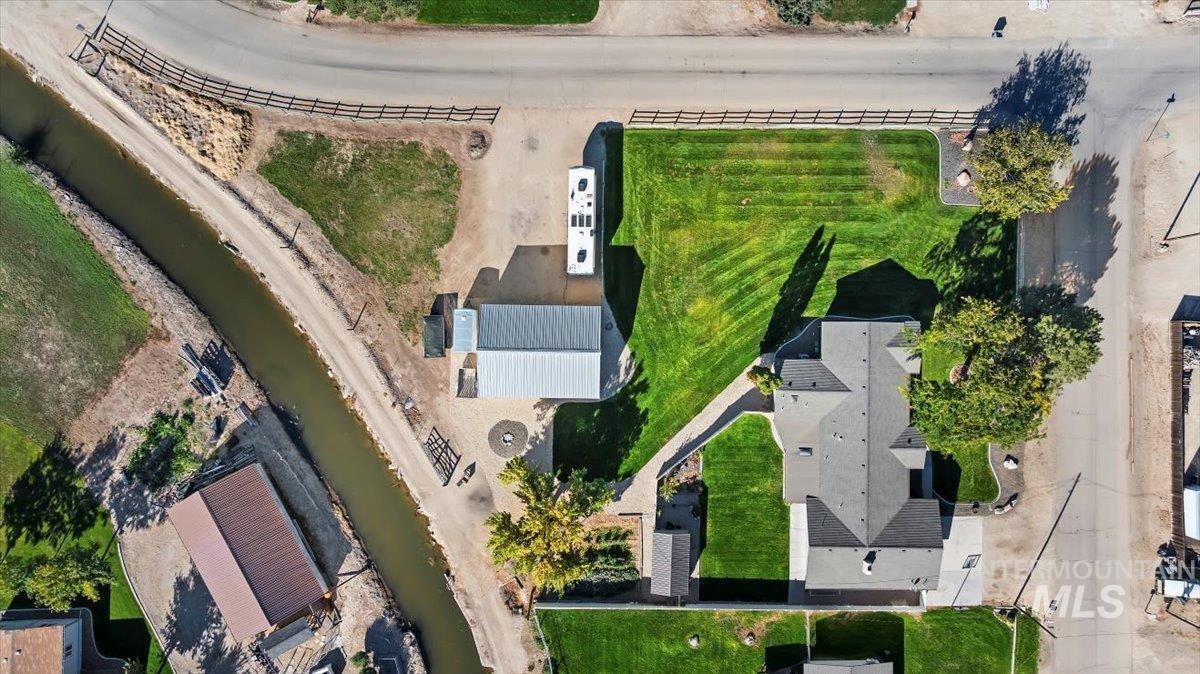 11851 Hensen Dr Property Photo 49