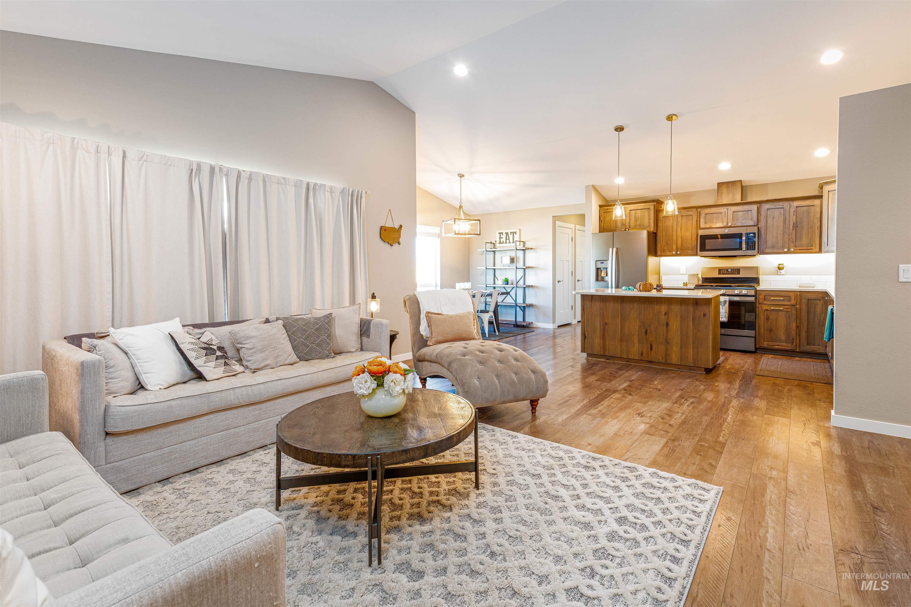 3211 18th st Property Photo 1