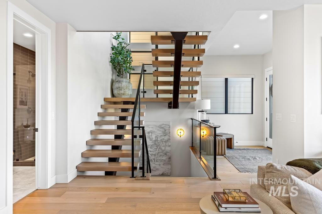 909 E Joplin Lane Property Photo 25