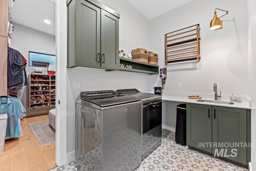 909 E Joplin Lane Property Photo 40