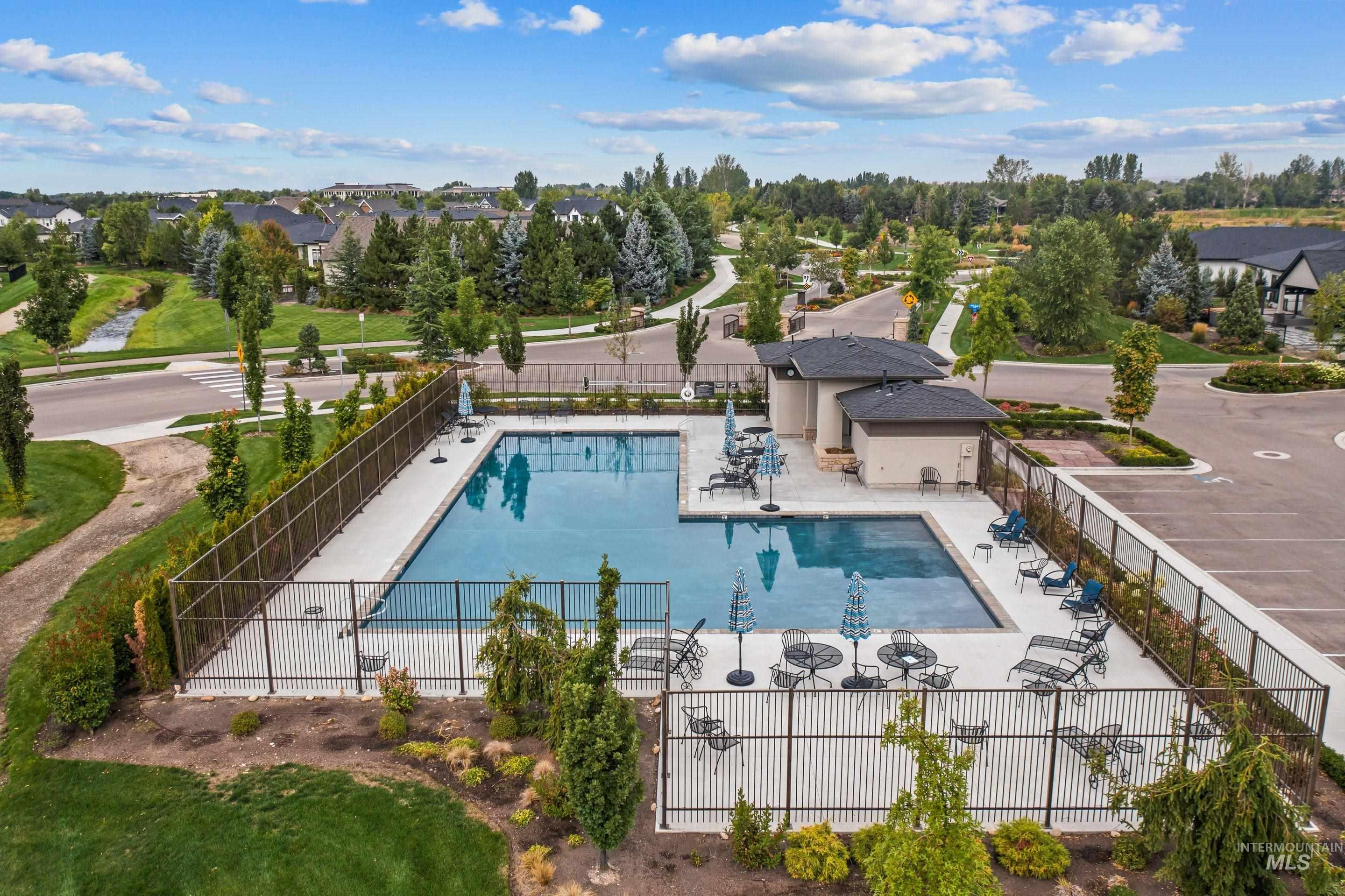 909 E Joplin Lane Property Photo 50