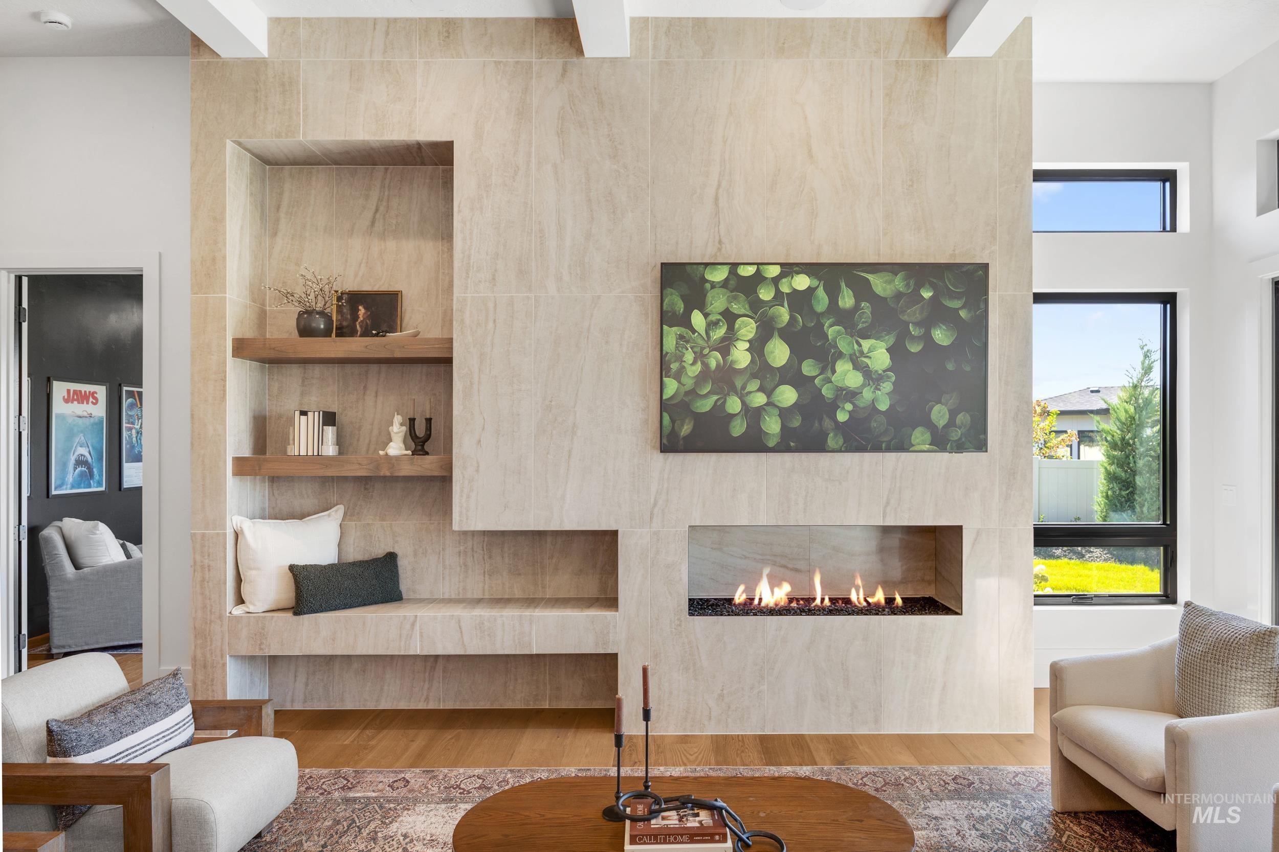 583 N Pembina Place Property Photo 4