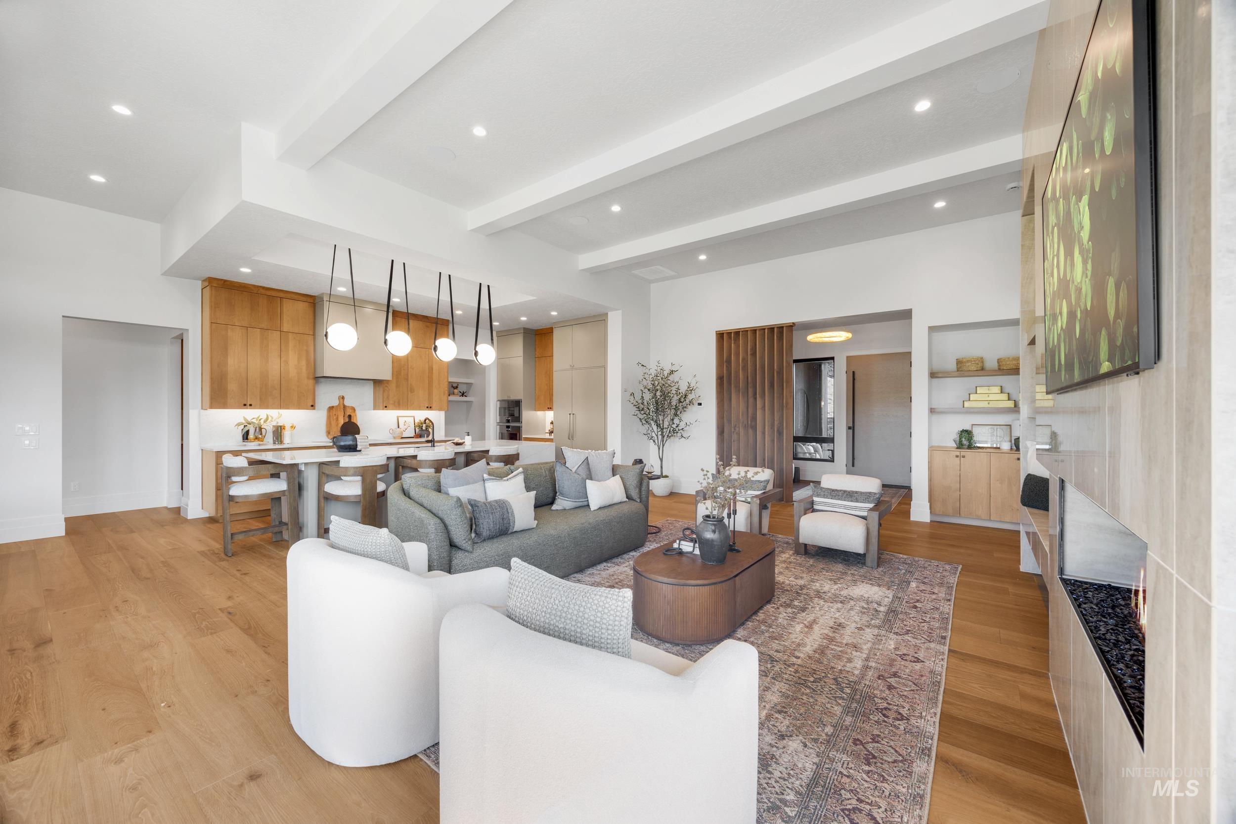 583 N Pembina Place Property Photo 11