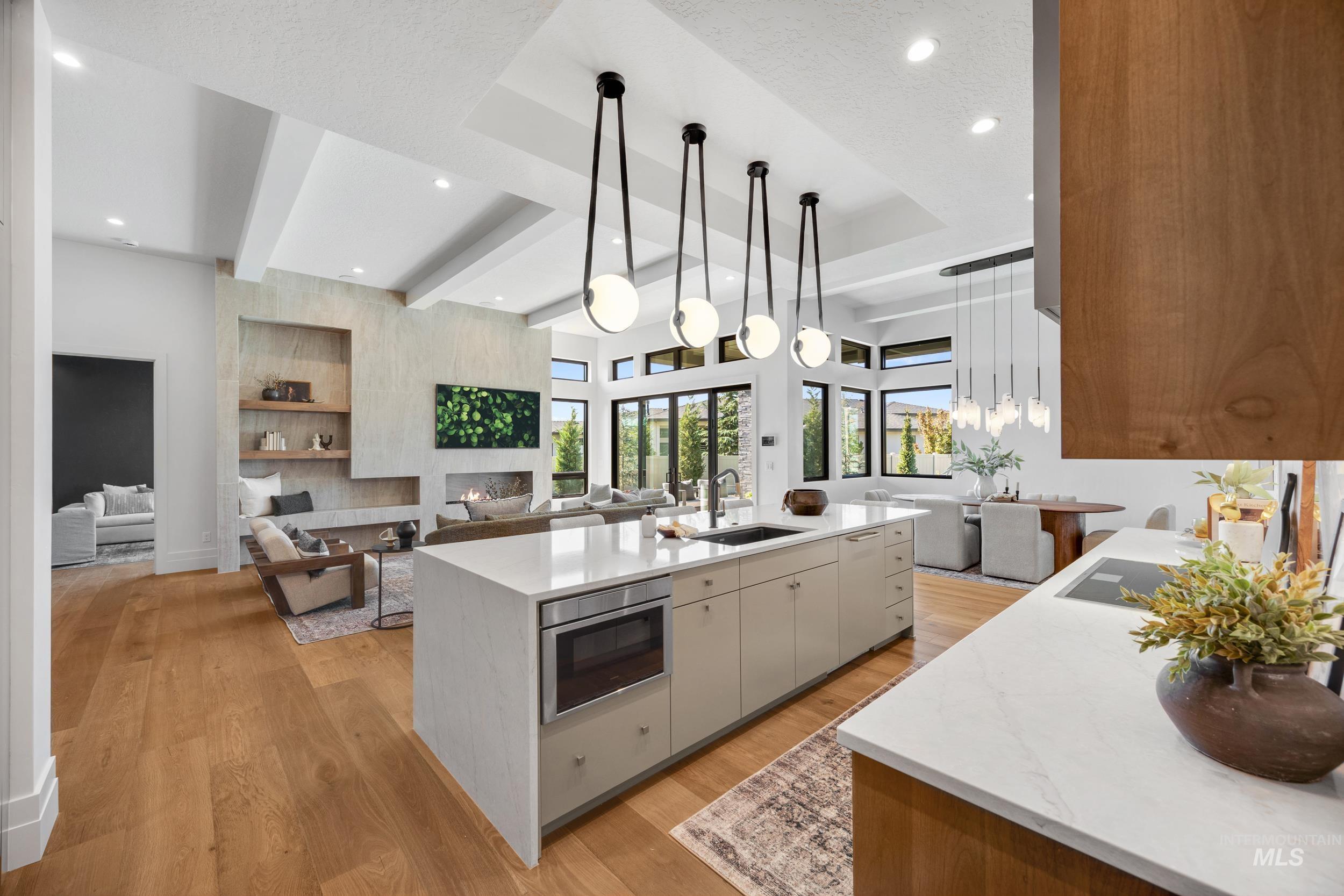 583 N Pembina Place Property Photo 12