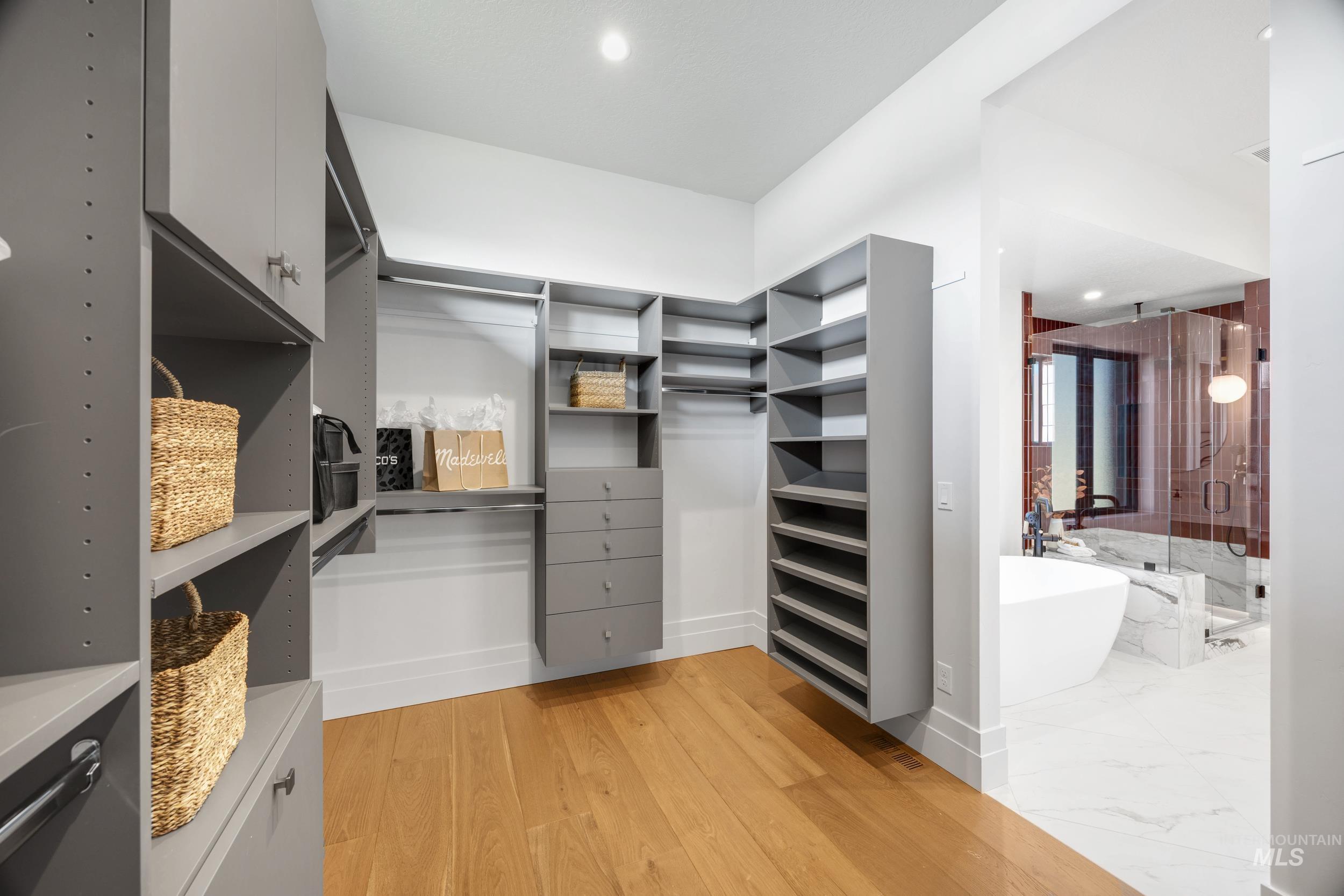 583 N Pembina Place Property Photo 29