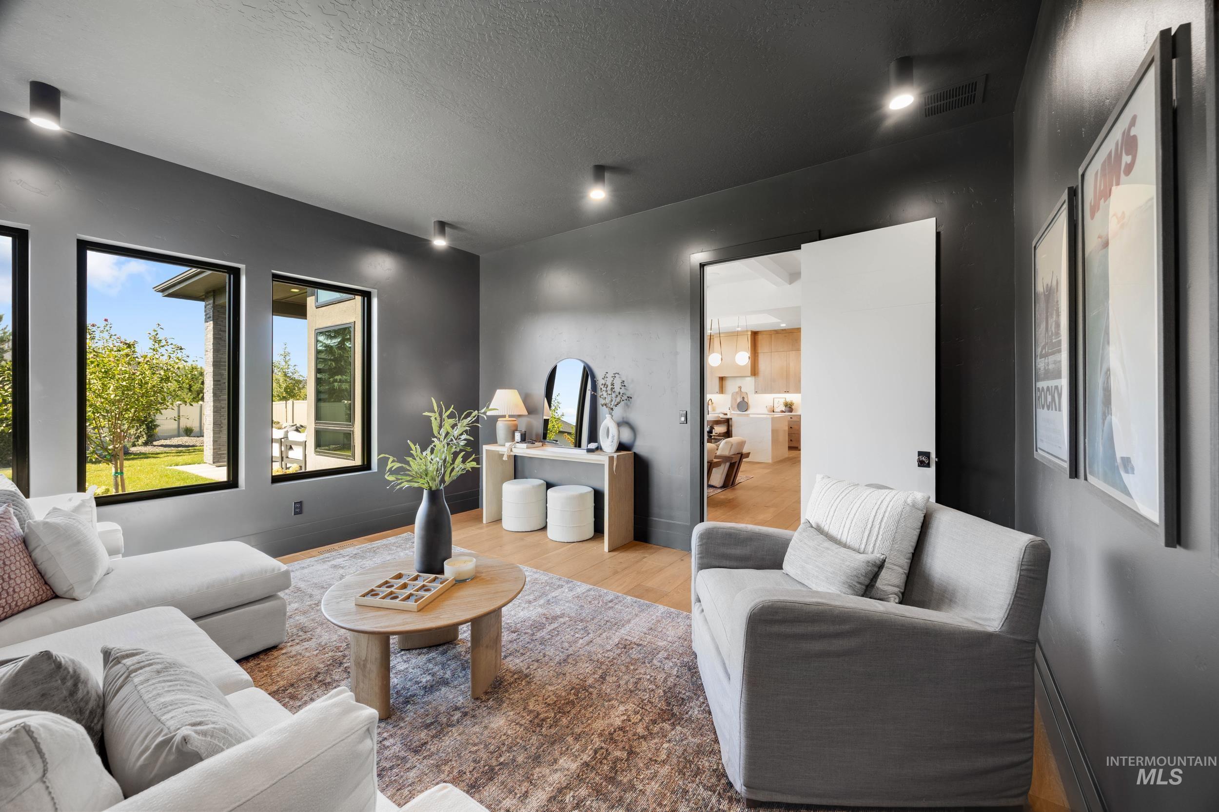 583 N Pembina Place Property Photo 31