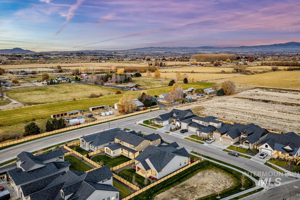 21895 Paint Ave Property Photo 23