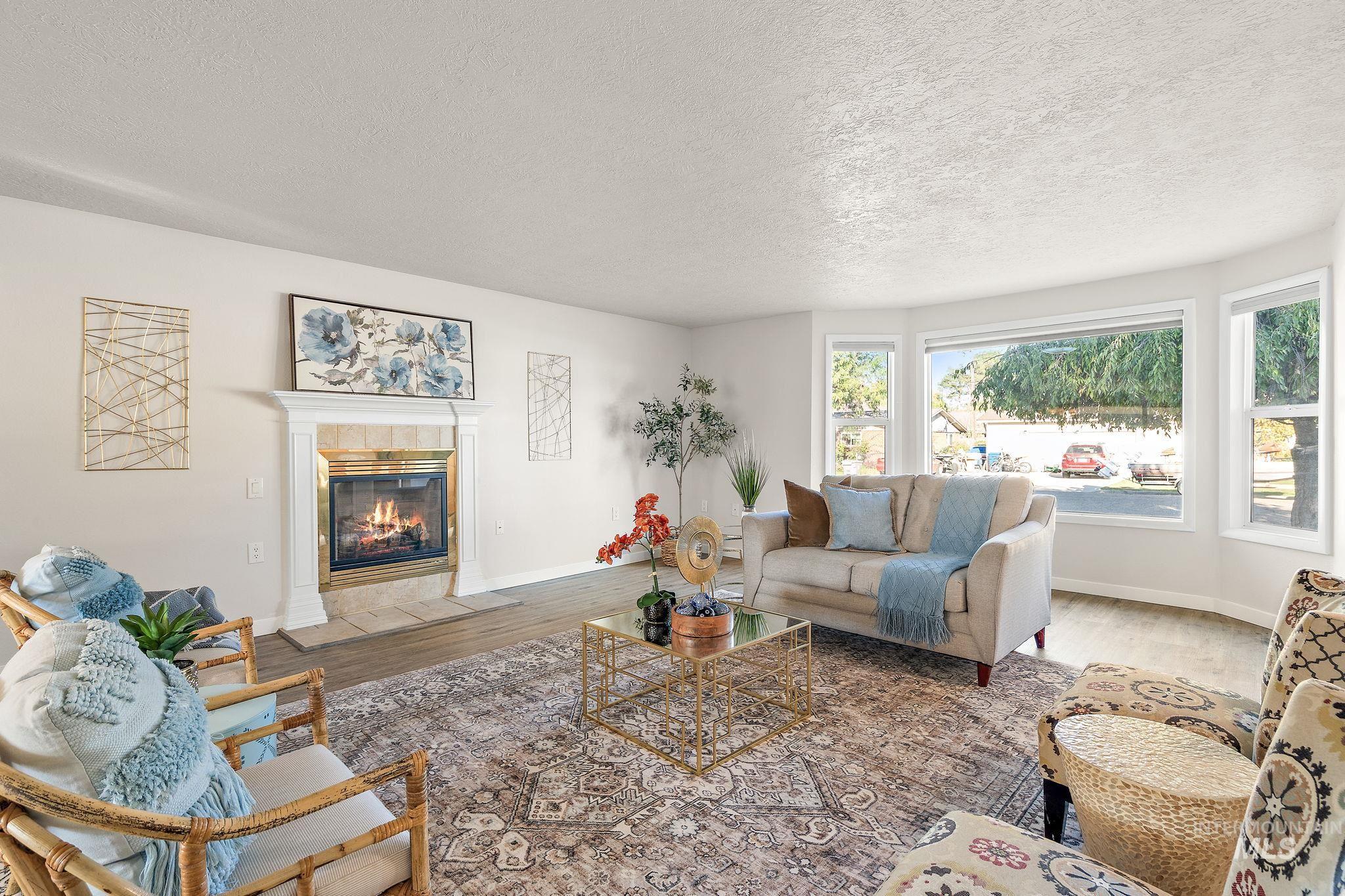 2210 Arlington Ave Property Photo 11