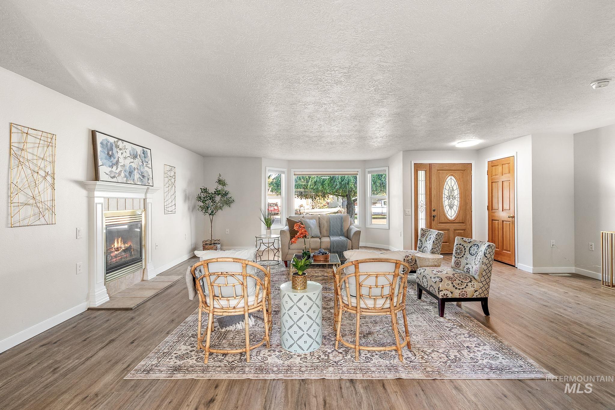 2210 Arlington Ave Property Photo 12