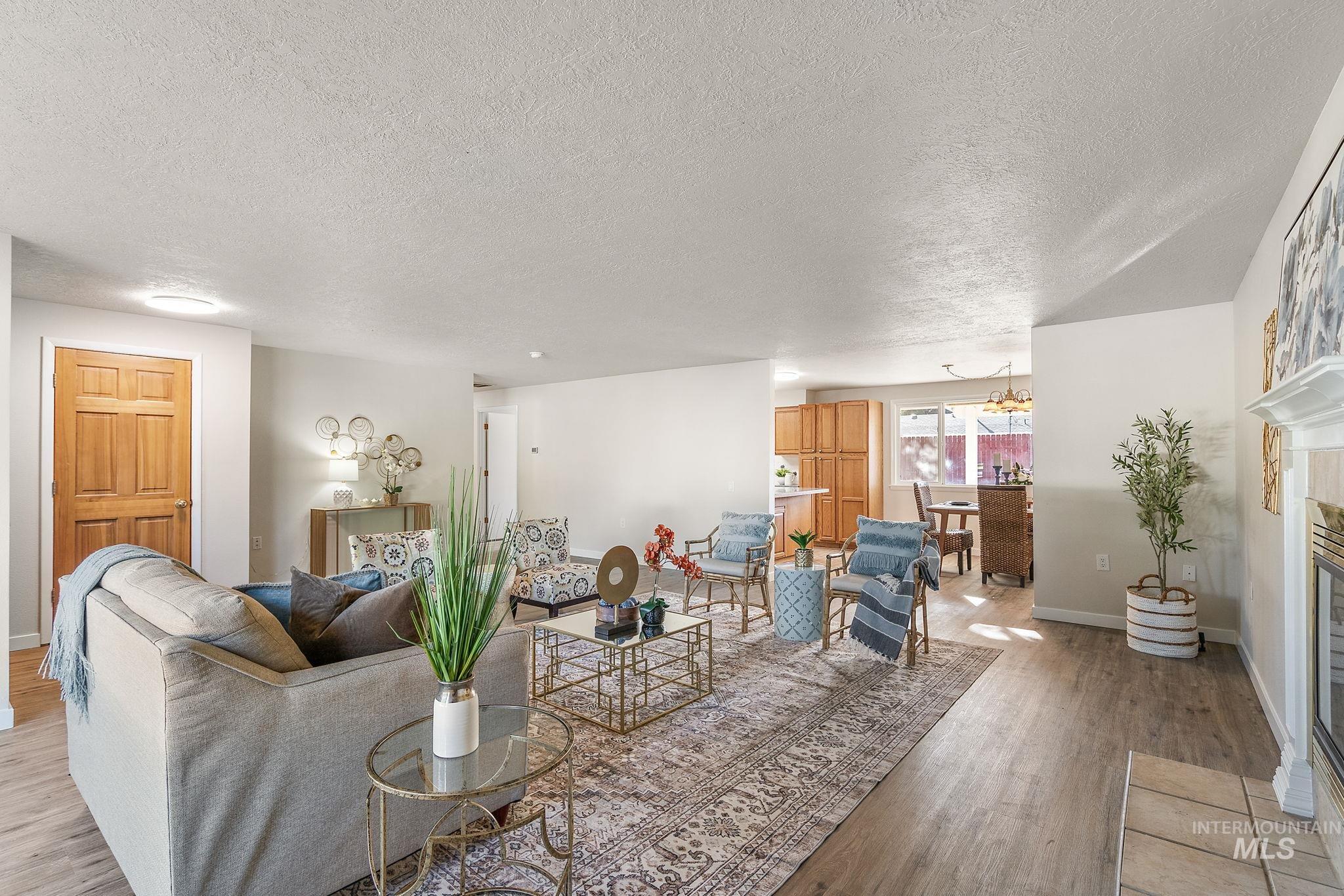 2210 Arlington Ave Property Photo 14