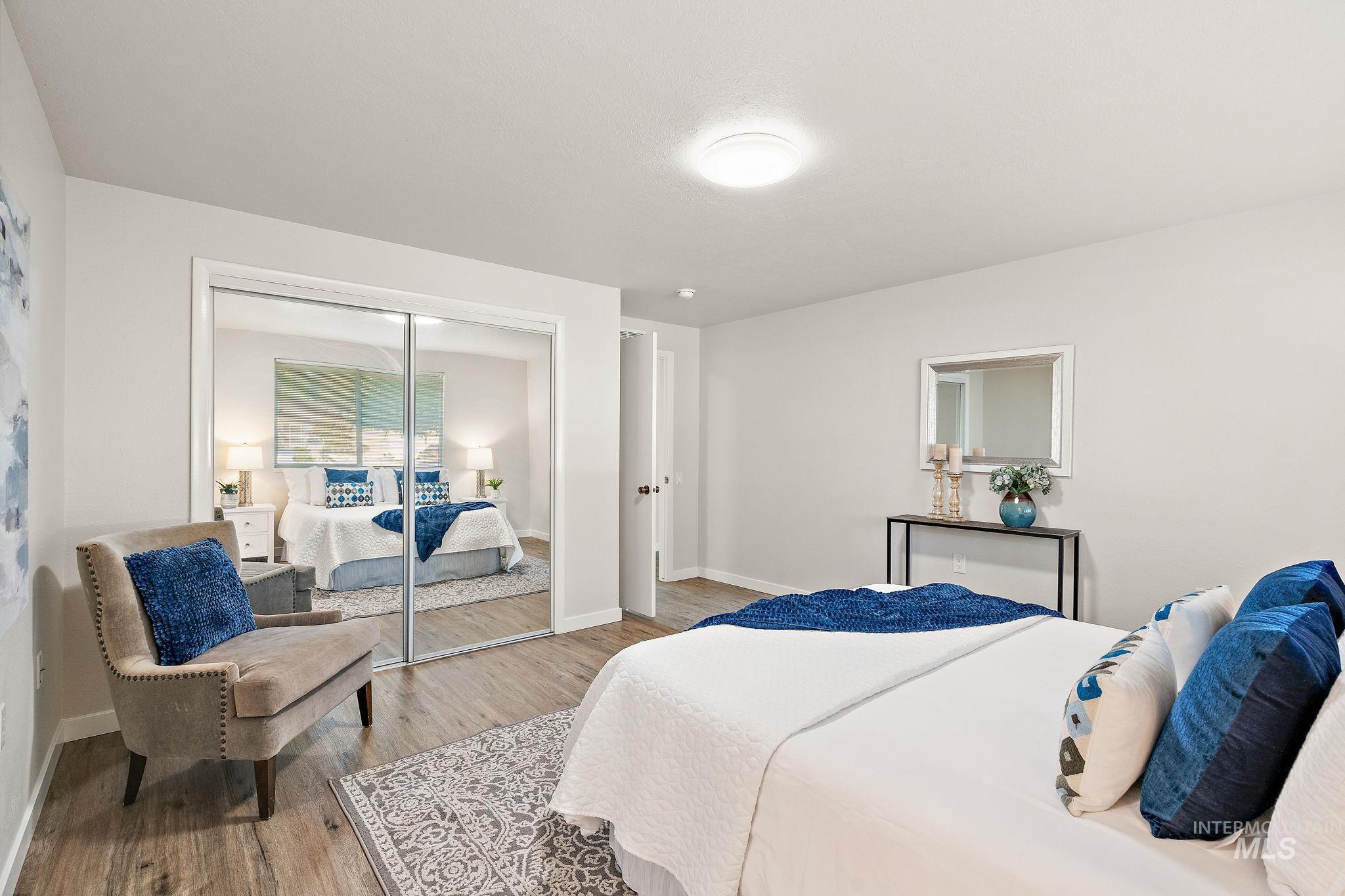 2210 Arlington Ave Property Photo 26