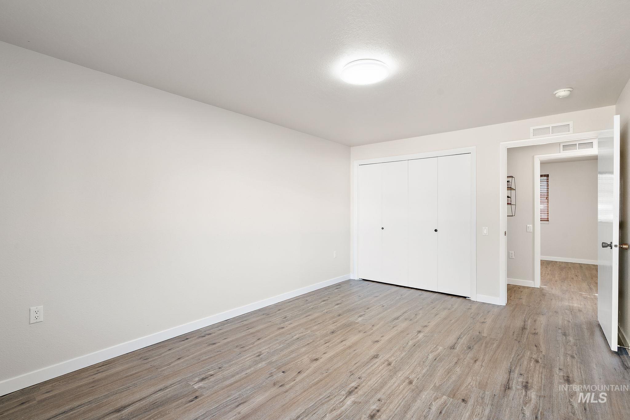 2210 Arlington Ave Property Photo 36