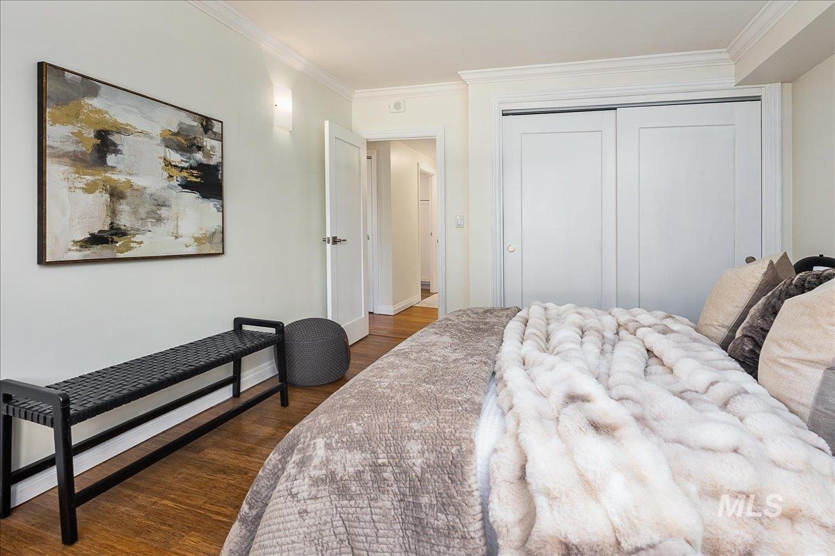 200 N 3rd Property Photo 18