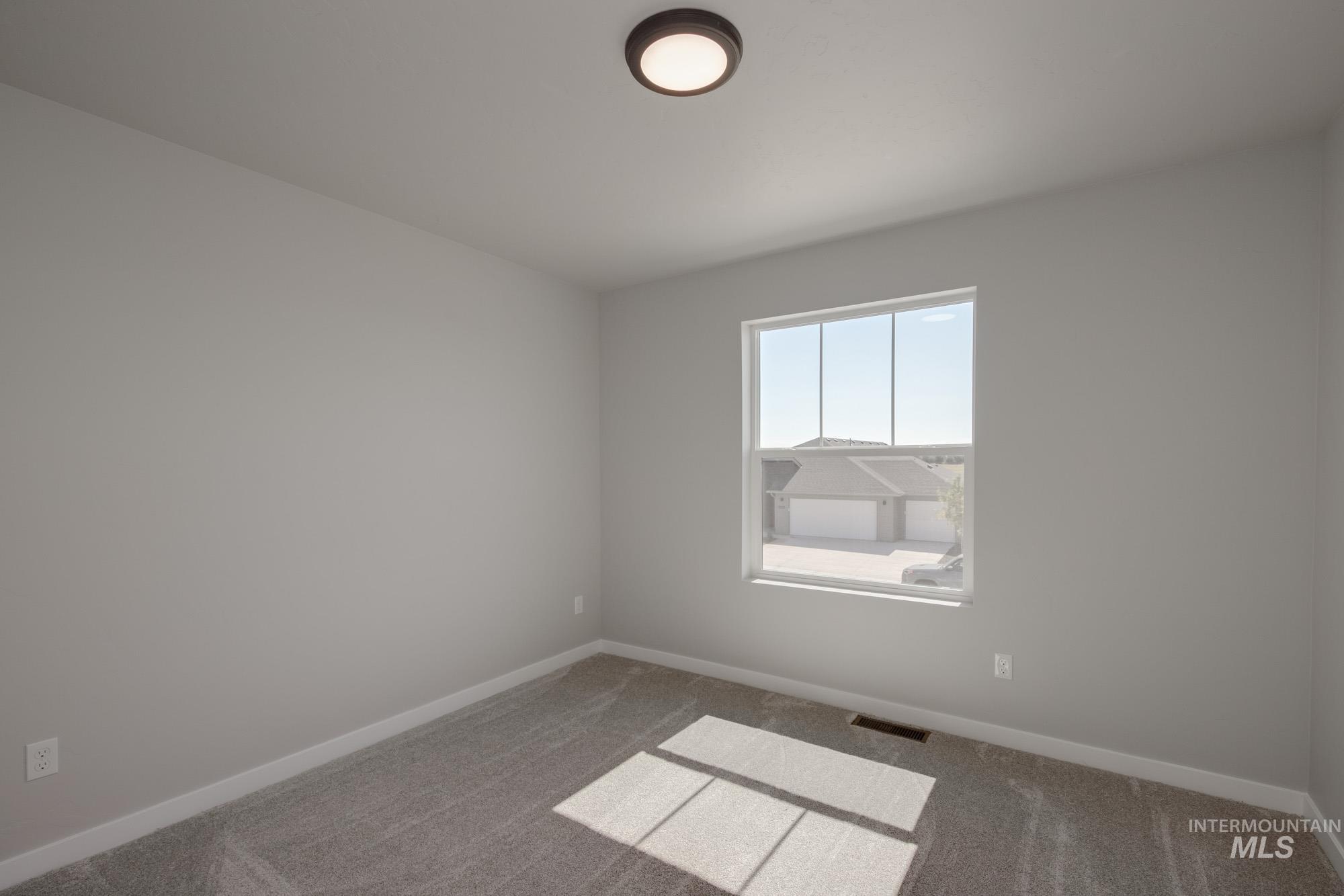 3846 W Maypearl St Property Photo 17