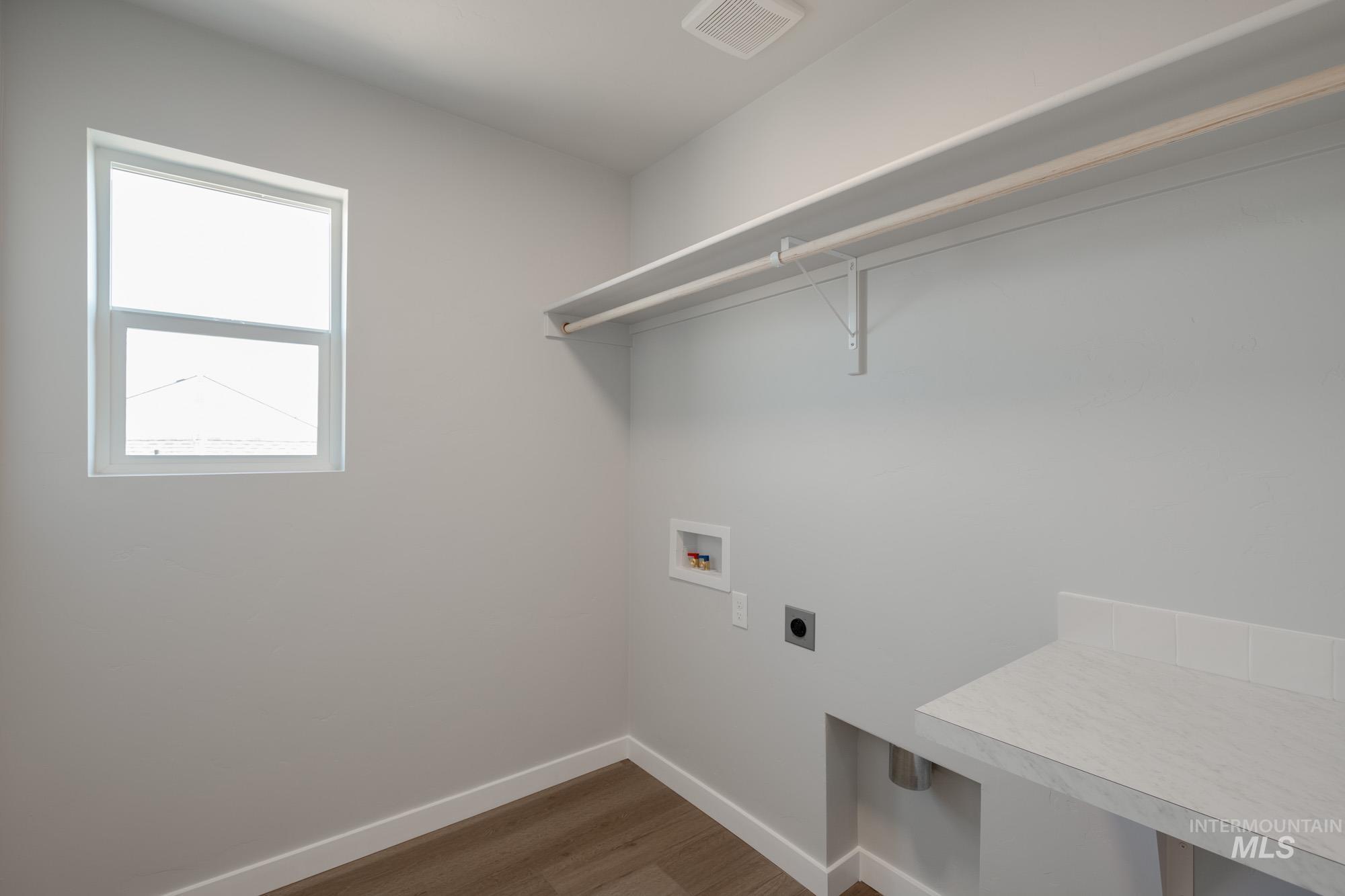 3846 W Maypearl St Property Photo 18