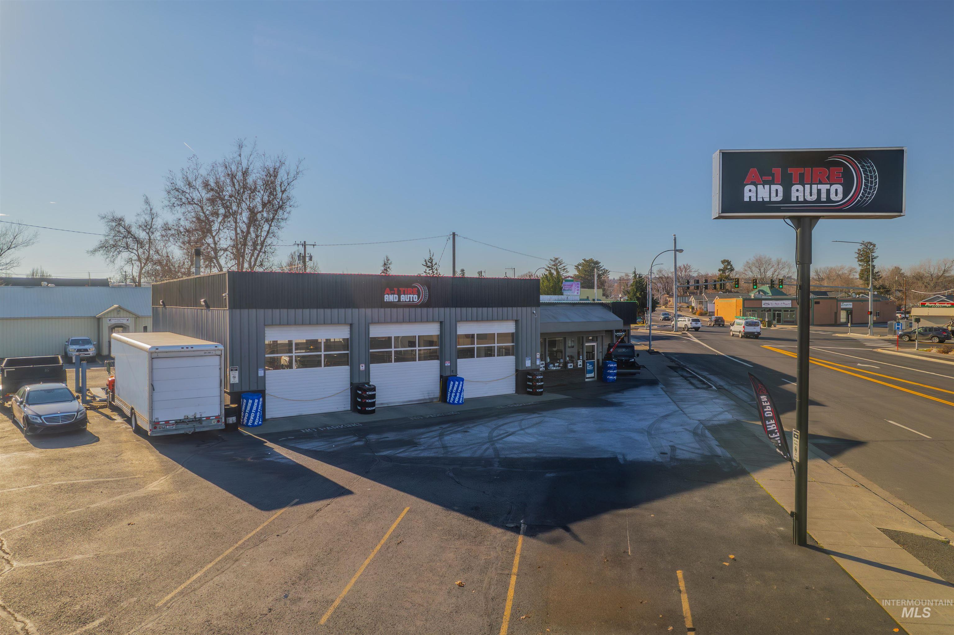 519 Diagonal Street Property Photo 1