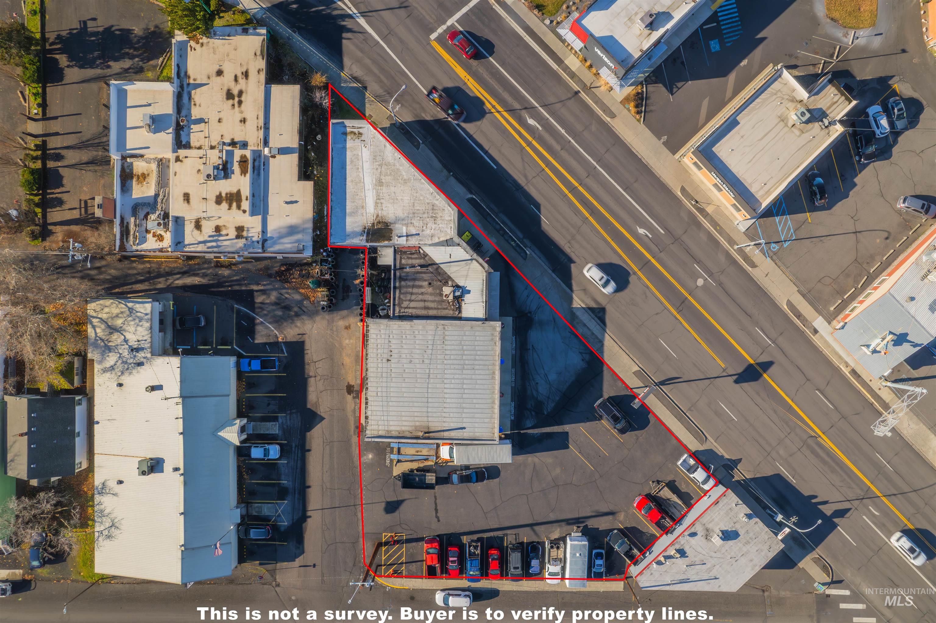 519 Diagonal Street Property Photo 33