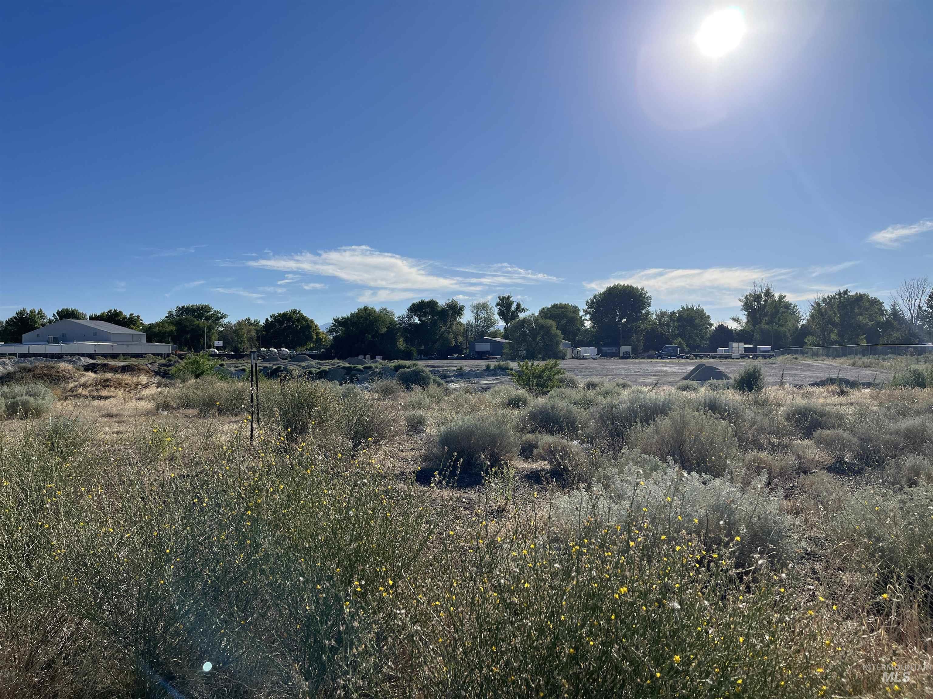 960 Sunset Strip Property Photo 4