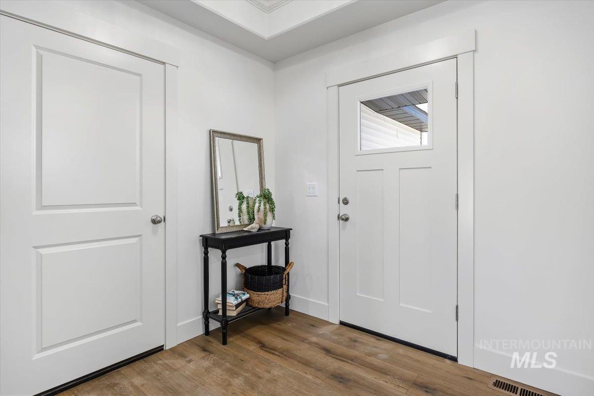 1504 Tverdy Lane Property Photo 18