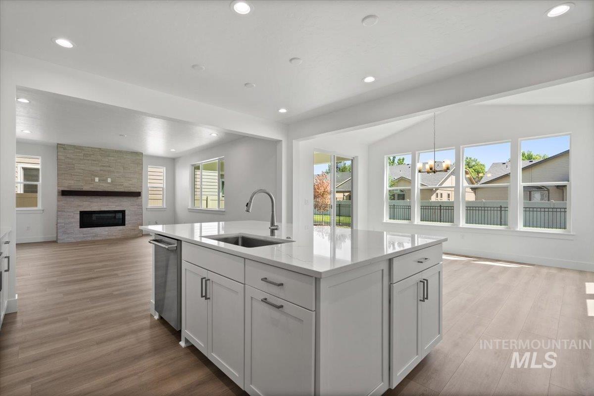 2311 N Silver Wolf Pl Property Photo 15