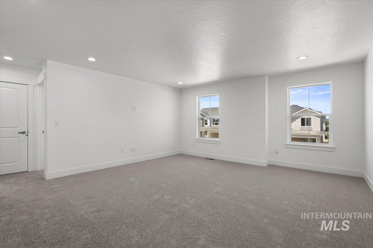 2311 N Silver Wolf Pl Property Photo 21