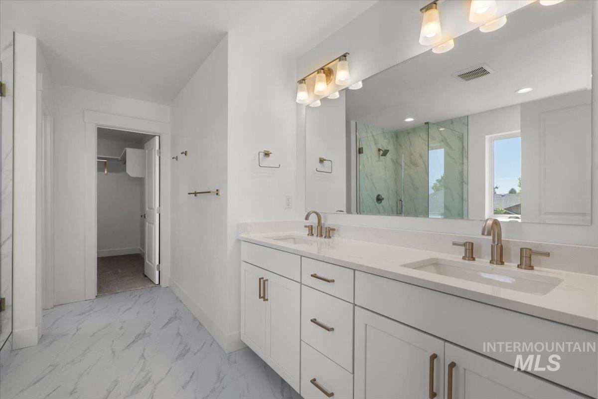 2311 N Silver Wolf Pl Property Photo 25