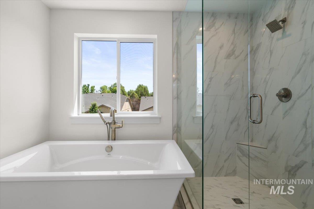 2311 N Silver Wolf Pl Property Photo 26