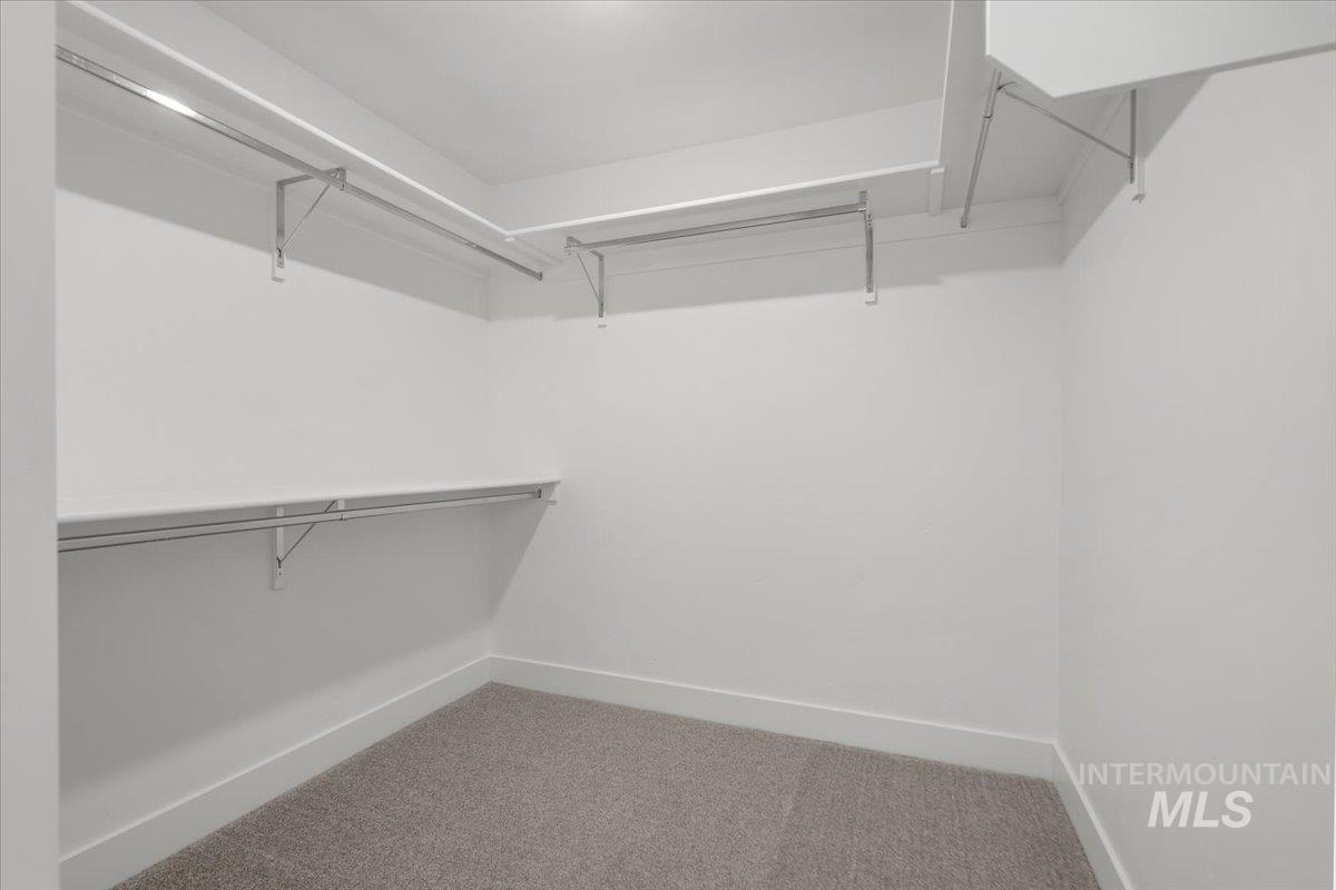 2311 N Silver Wolf Pl Property Photo 27