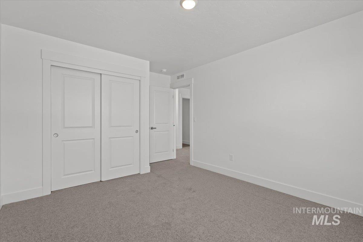 2311 N Silver Wolf Pl Property Photo 29