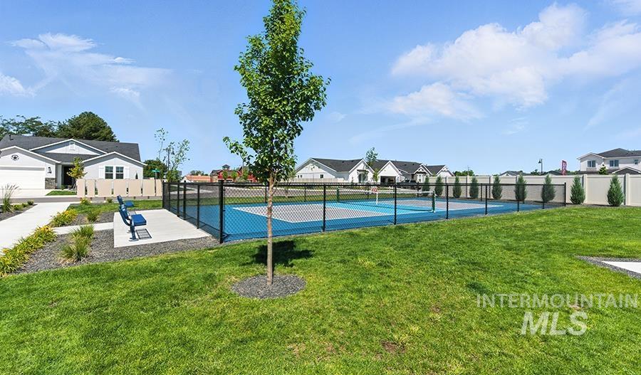 2311 N Silver Wolf Pl Property Photo 42