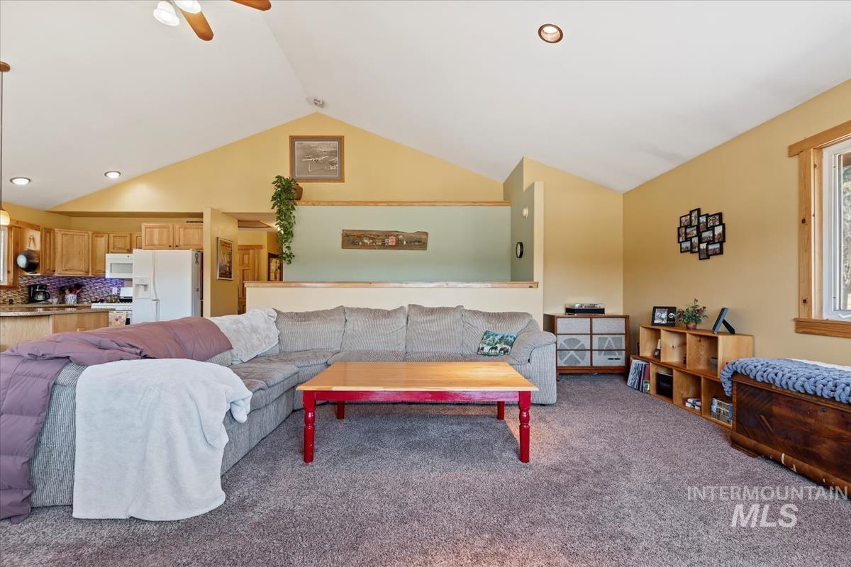 69 Scriver Bluff Rd Property Photo 4