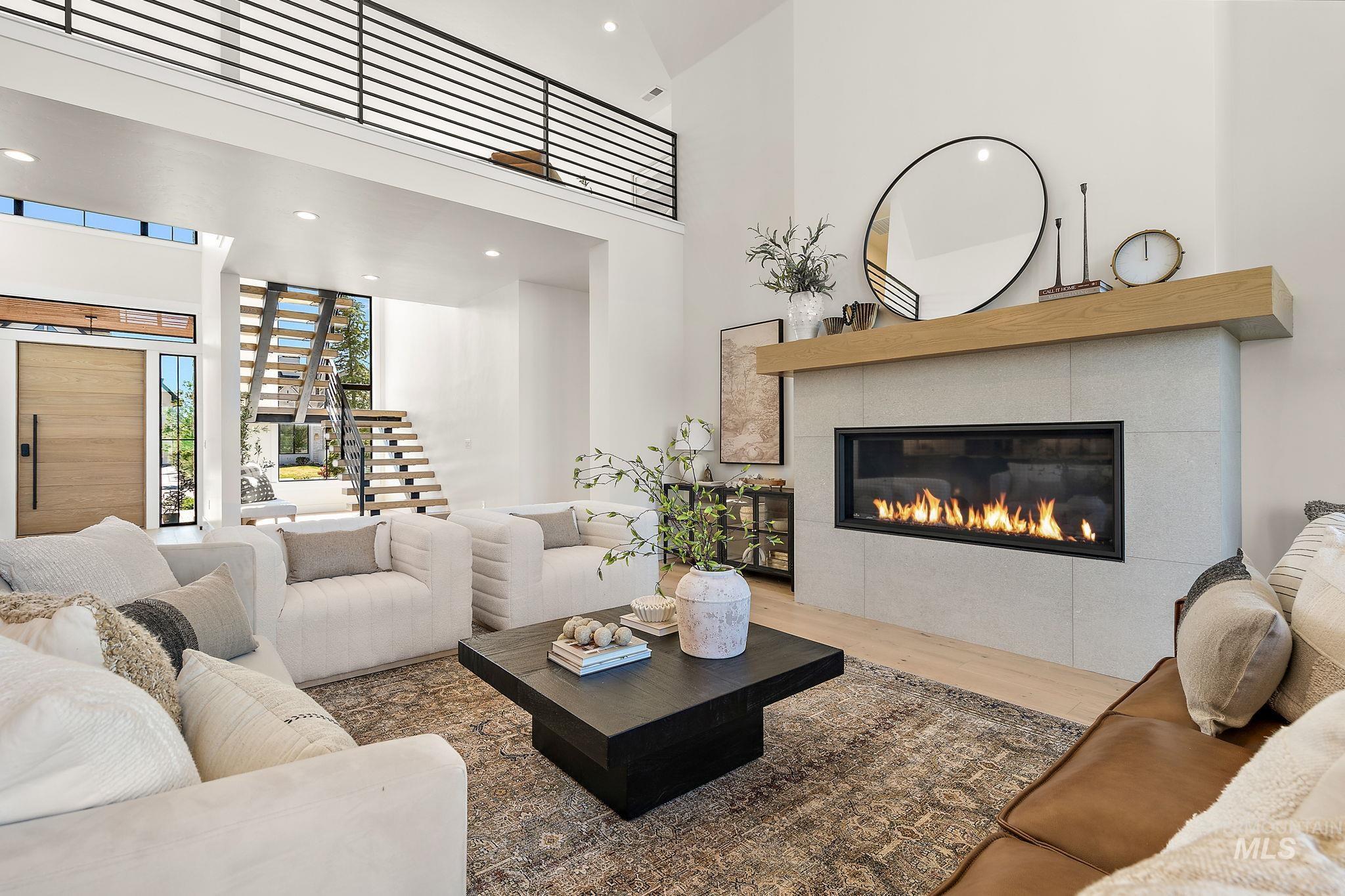 3402 N Mayberry Way Property Photo 8