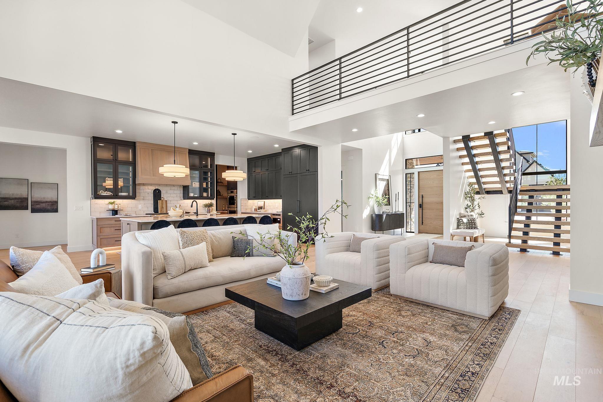 3402 N Mayberry Way Property Photo 9