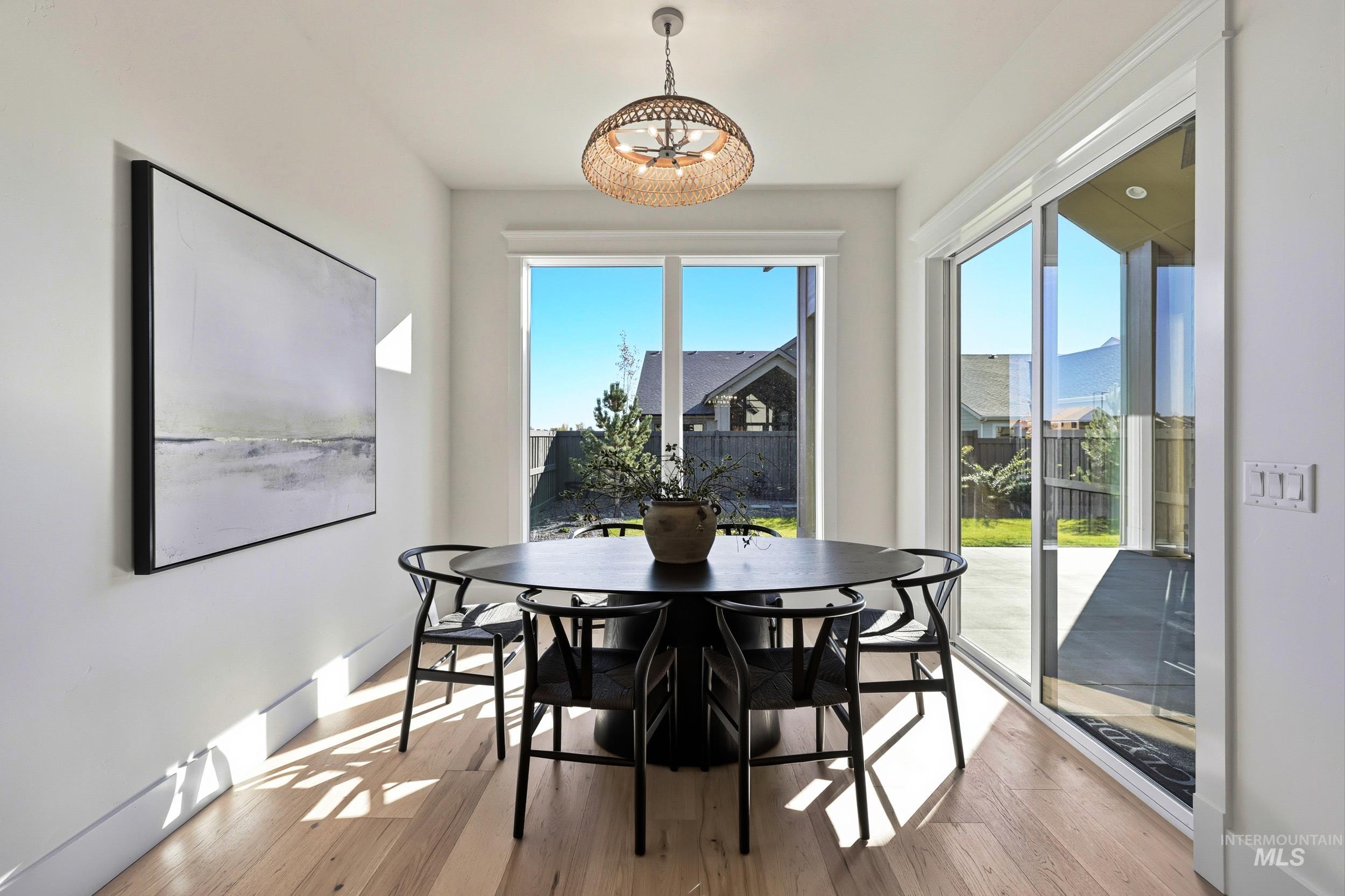 1049 E Crescendo St Property Photo 13