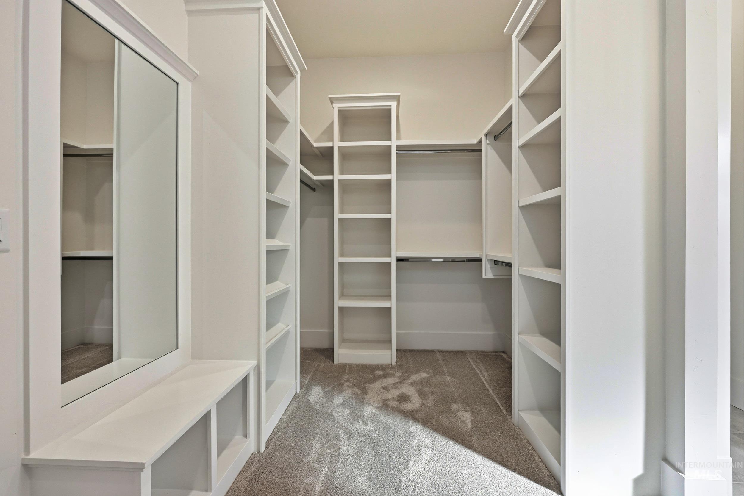 1049 E Crescendo St Property Photo 22