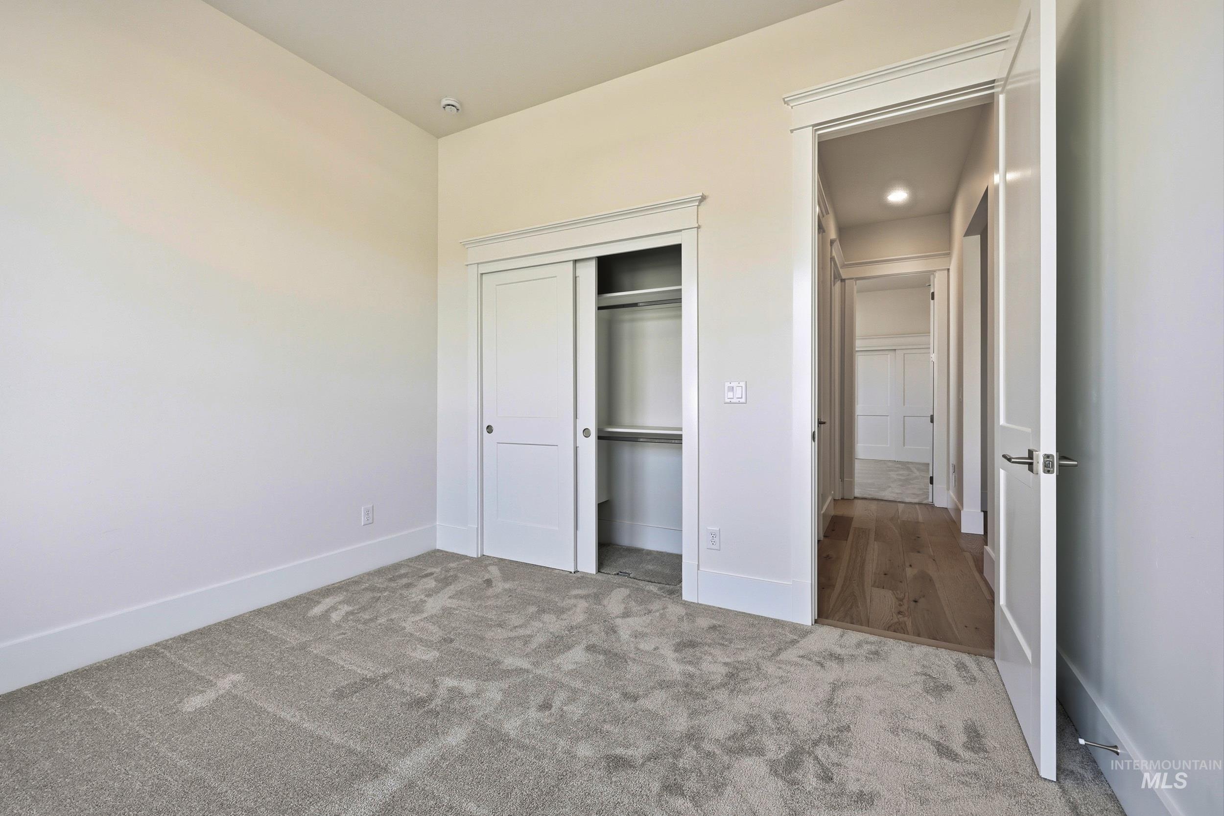 1049 E Crescendo St Property Photo 26