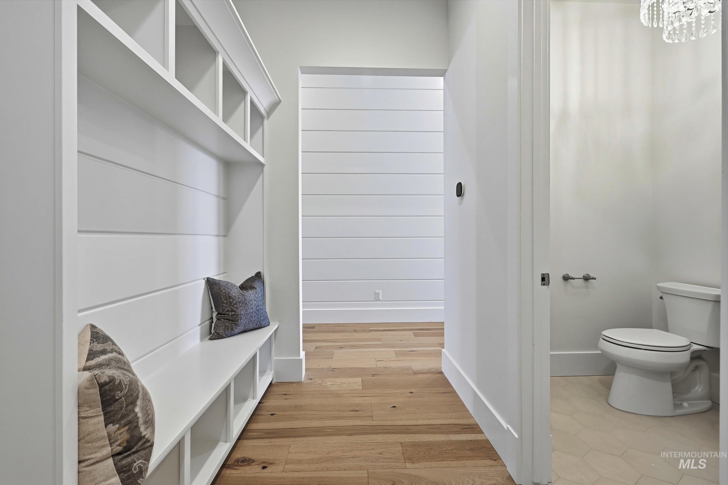 1049 E Crescendo St Property Photo 31