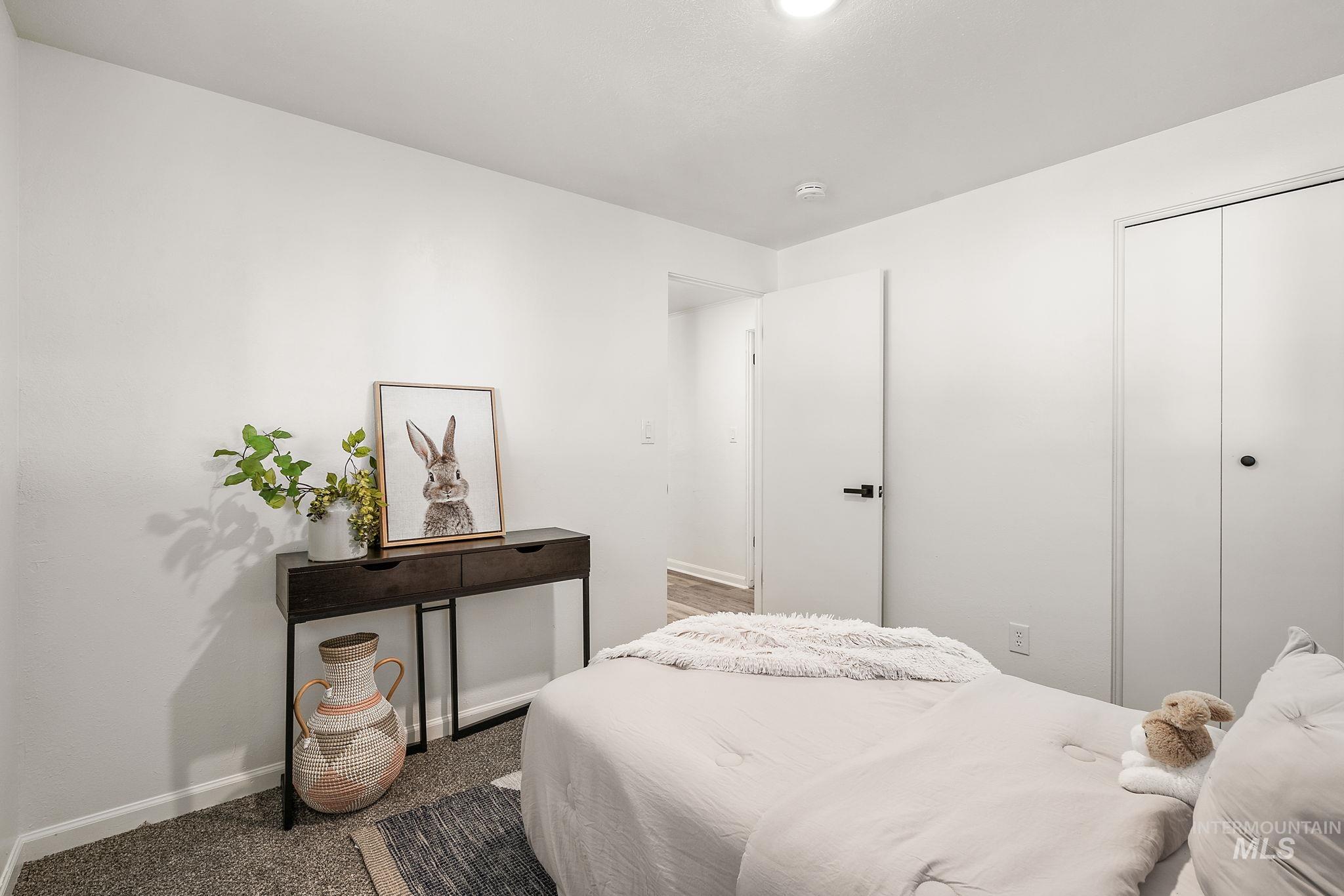 6525 Grandview Dr Property Photo 13