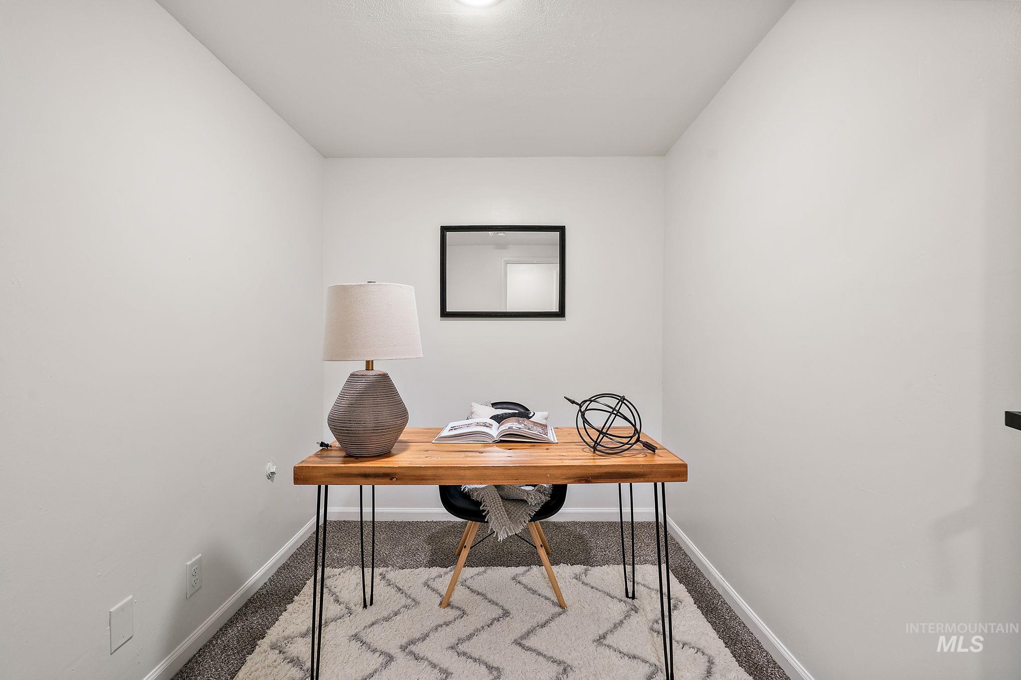 6525 Grandview Dr Property Photo 35