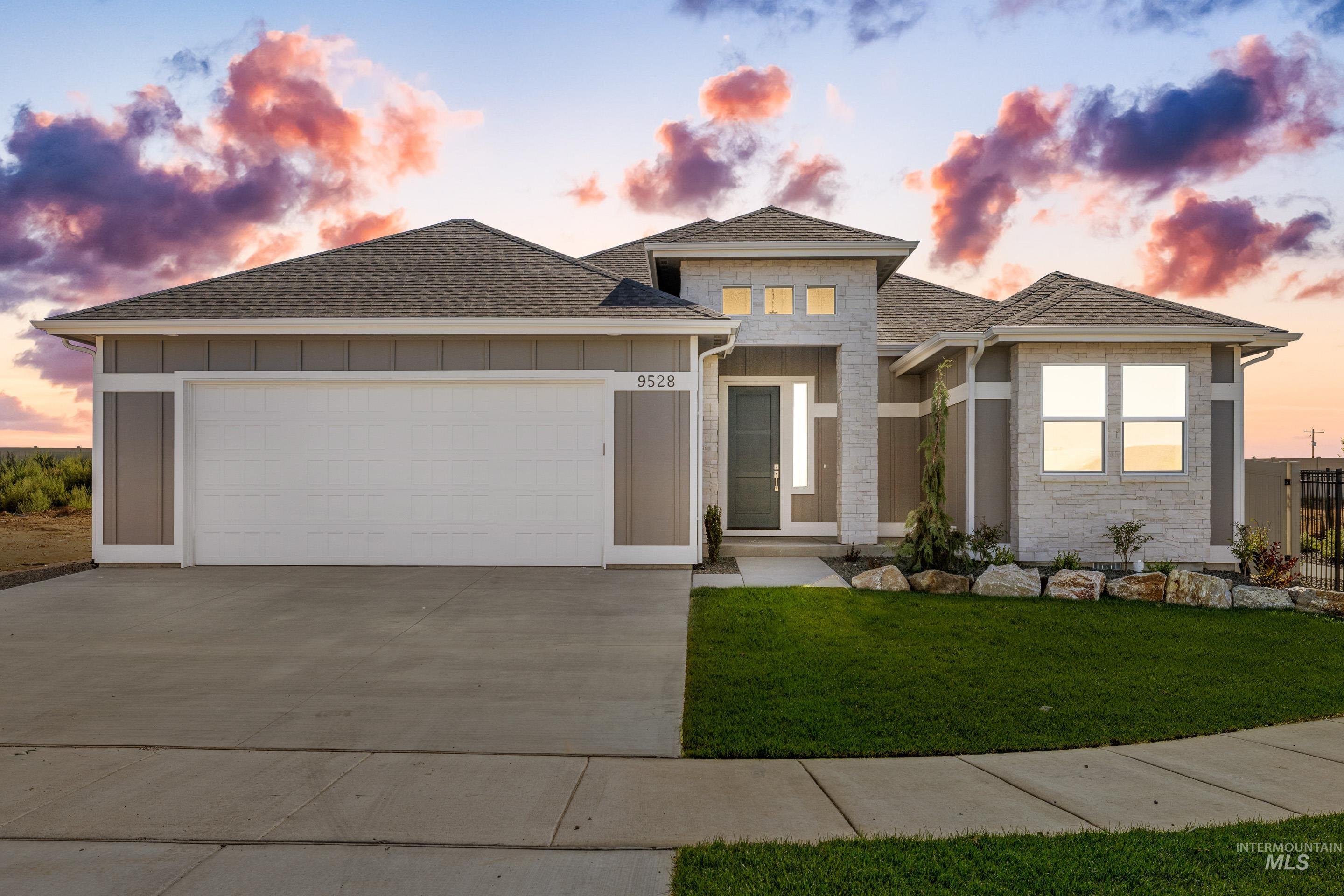 9528 Green Cottage Ave Property Photo 1