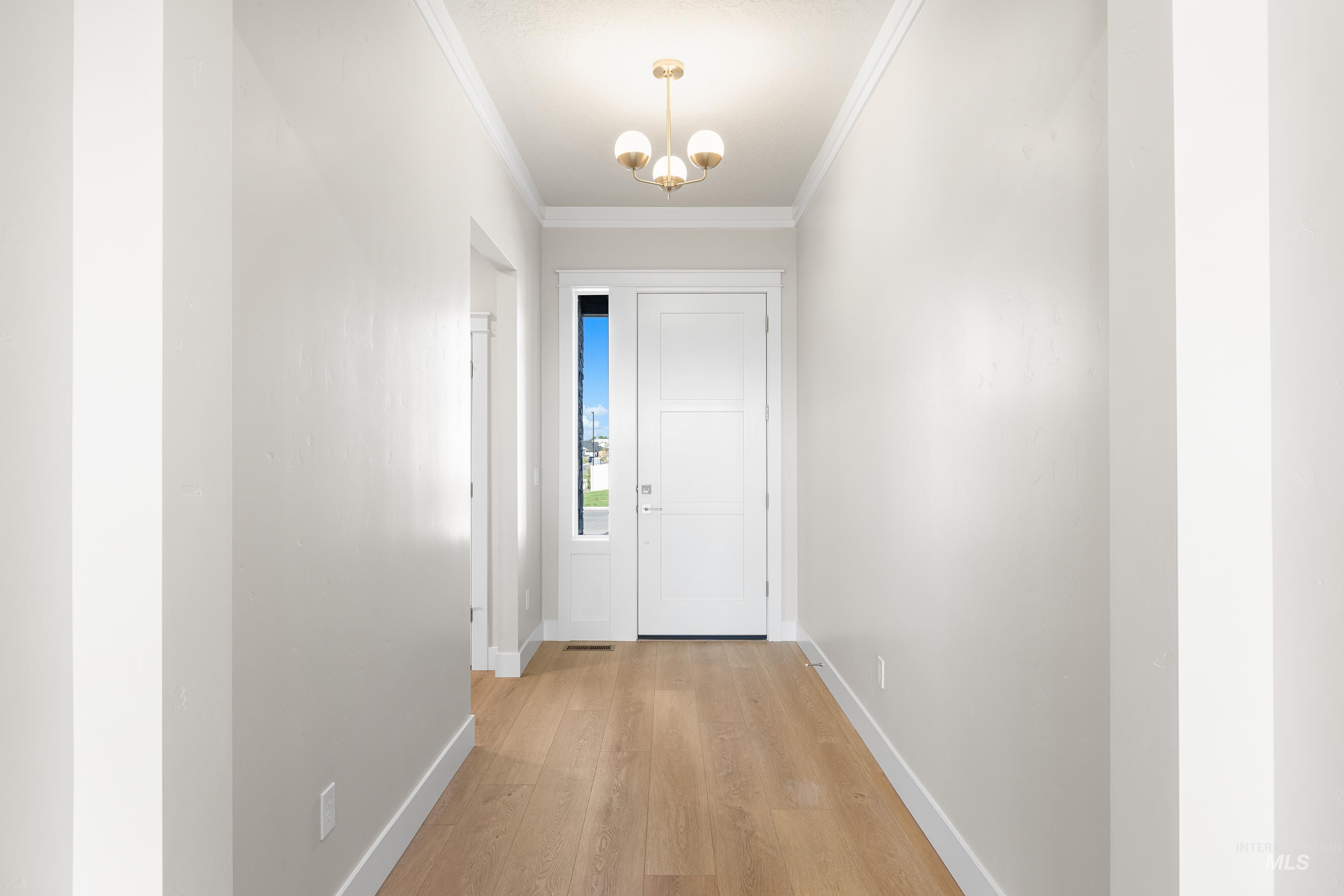 9528 Green Cottage Ave Property Photo 5