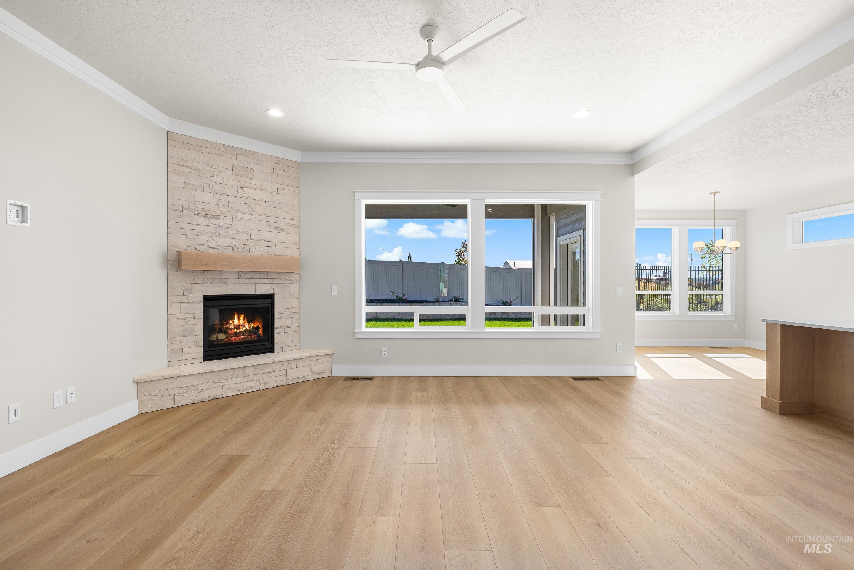 9528 Green Cottage Ave Property Photo 6