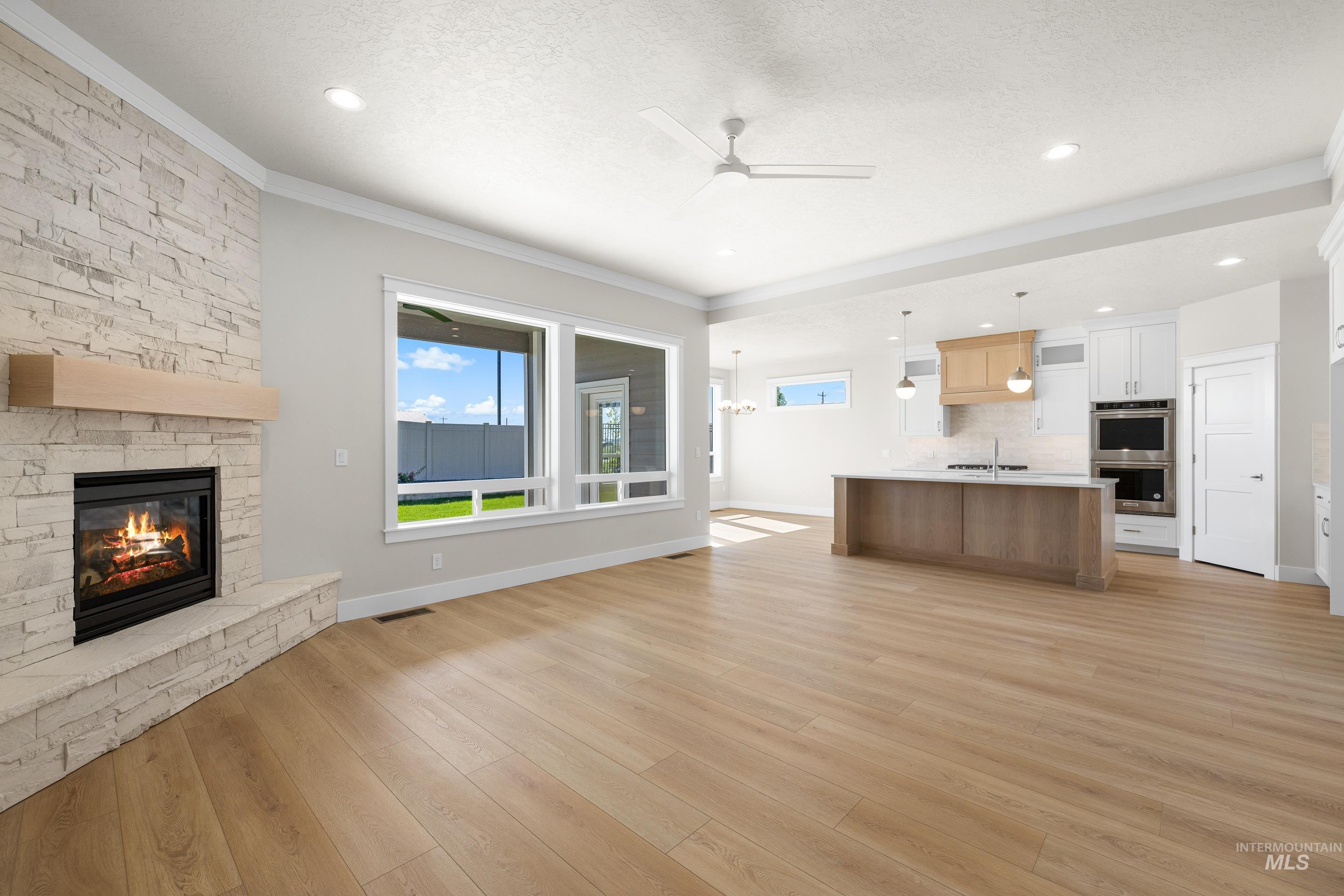 9528 Green Cottage Ave Property Photo 10