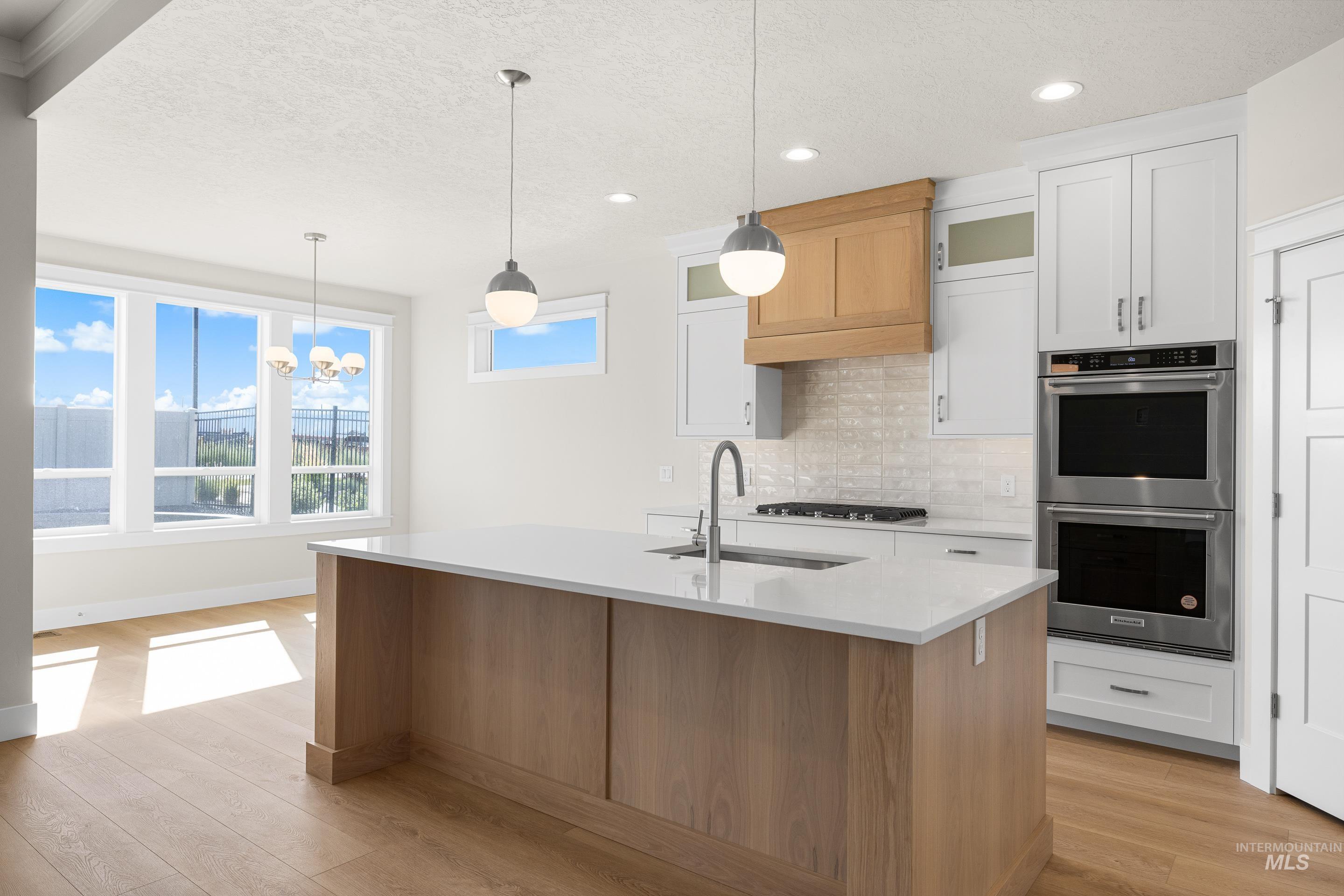 9528 Green Cottage Ave Property Photo 15