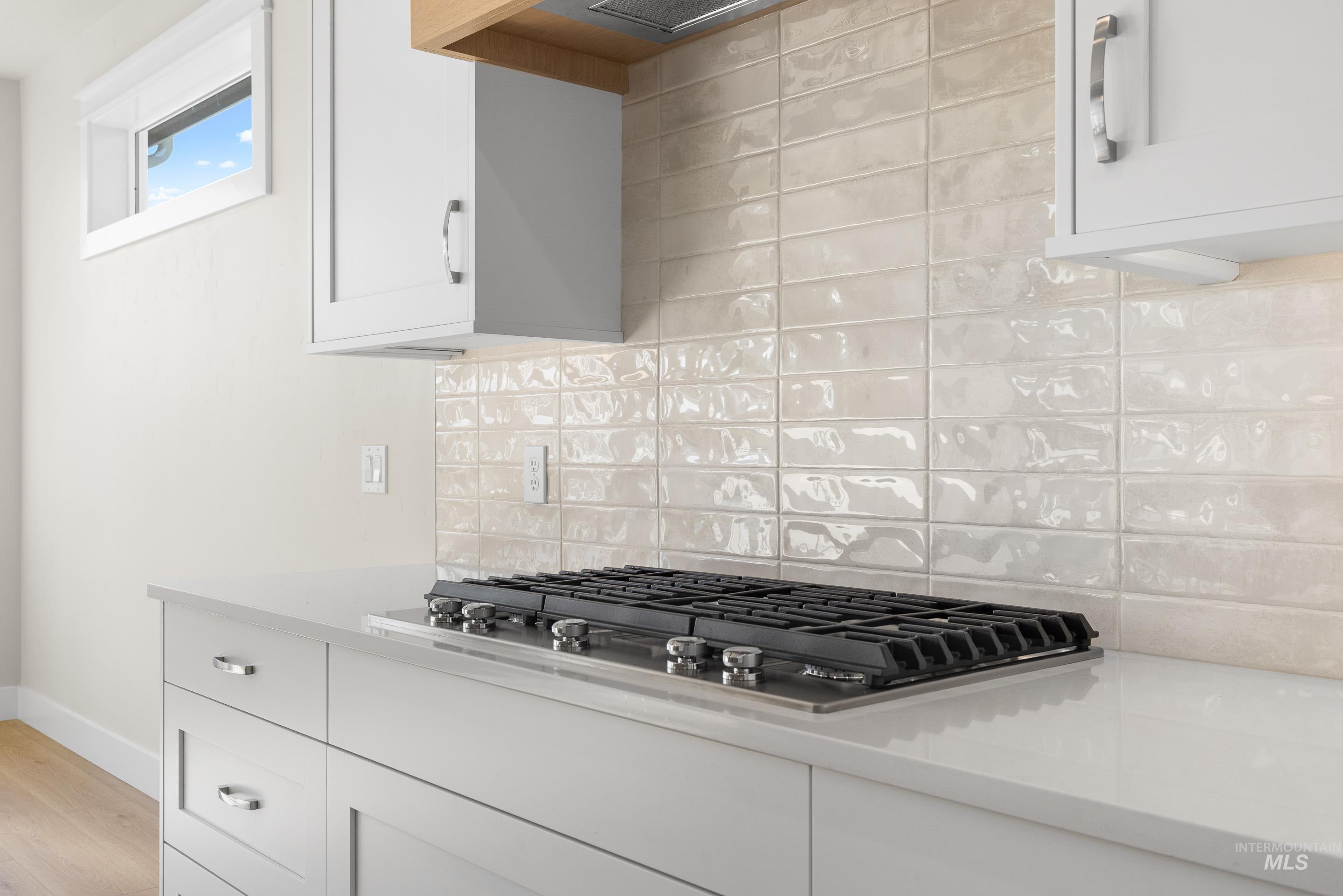 9528 Green Cottage Ave Property Photo 17